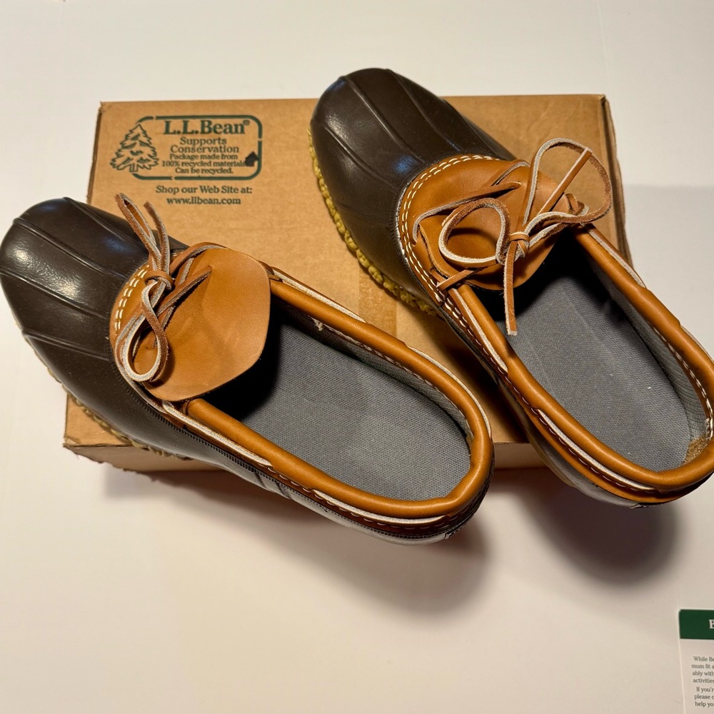Men’s L.L. Bean Rubber Duck Moc M  Boots  NWOT
